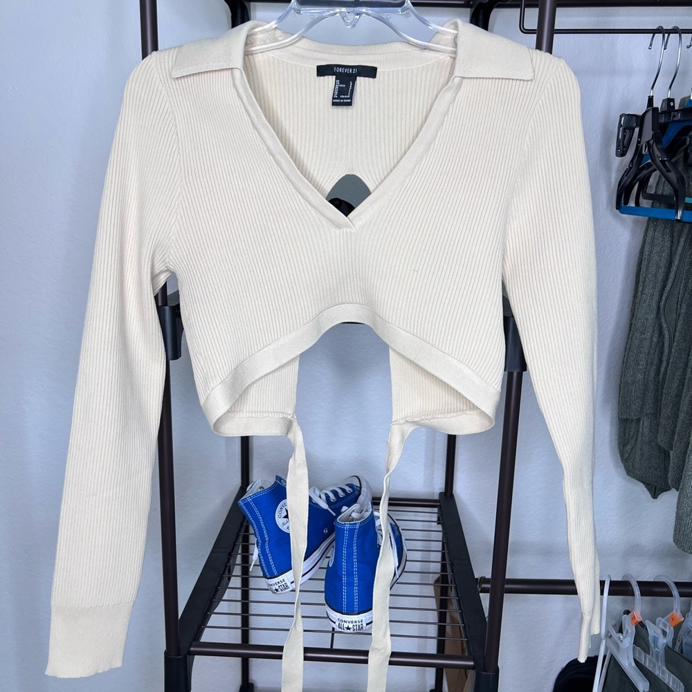 Cream tie around crop top
